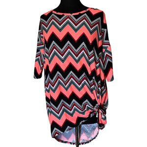 LuLaRoe Pink Salmon Pullover Shirt Chevron Print Polyester Blend Women's Size S